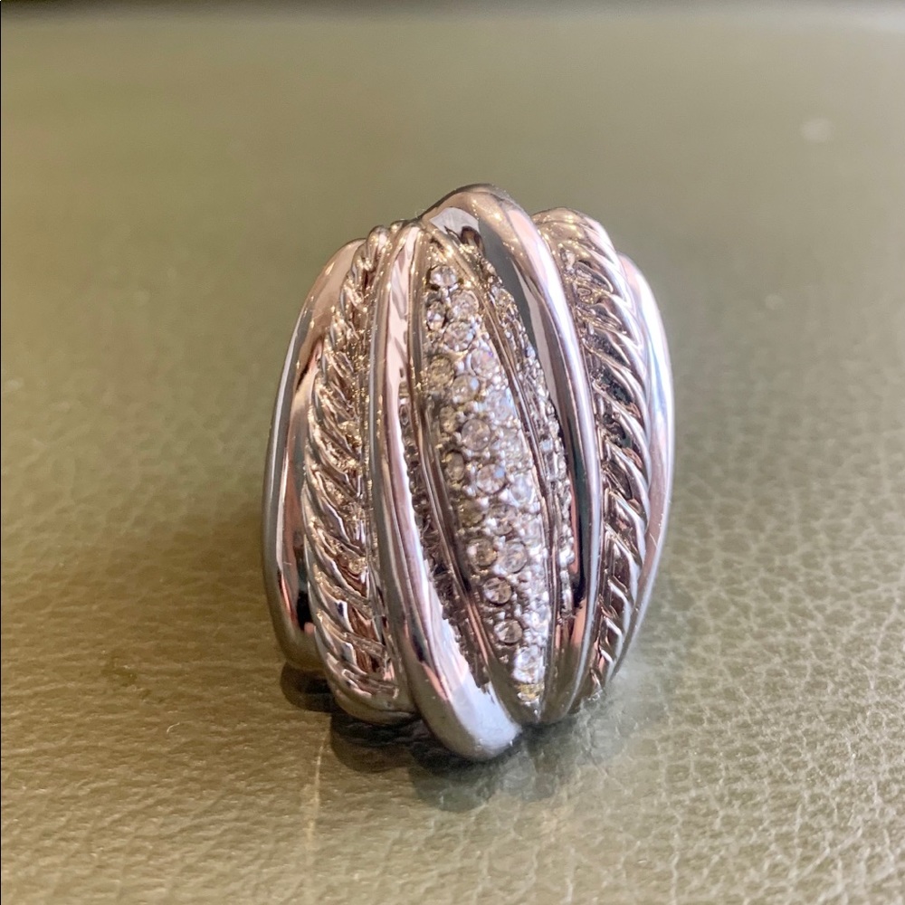Large Statement Ring - Picture 13 of 16